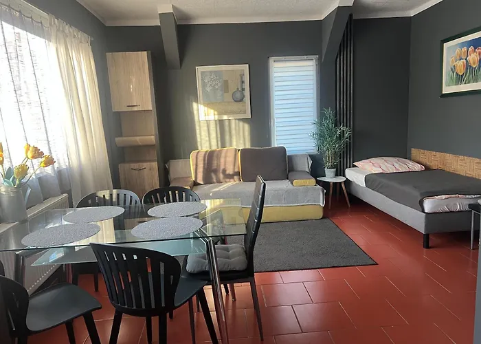 Azyl Nad Potokiem كارباش