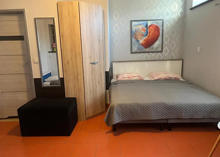 Azyl Nad Potokiem * كارباش